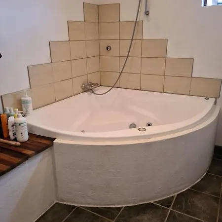 By, Roligt Kvarter, Stort Hus Casa vacanze